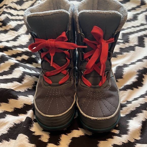 SOREL Winter Boots - Picture 7 of 9